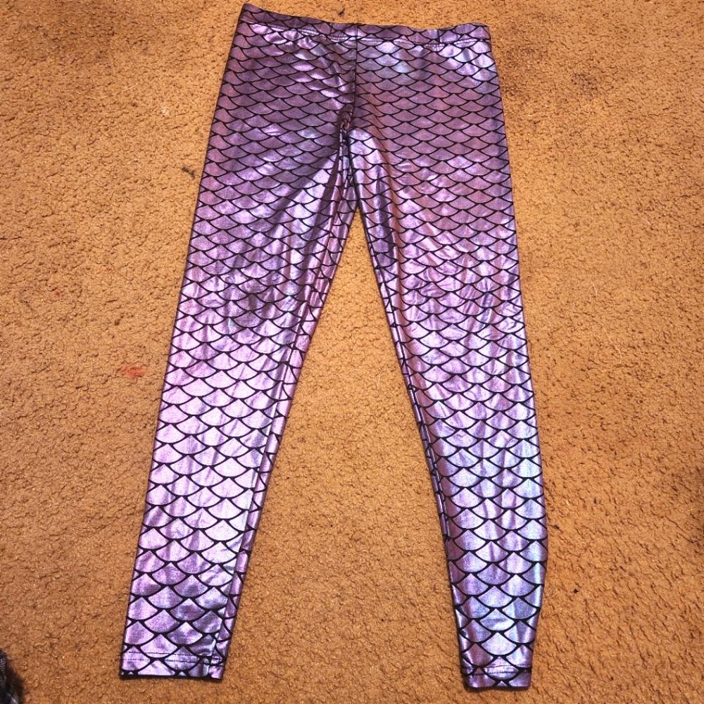 Shiny mermaid leggings